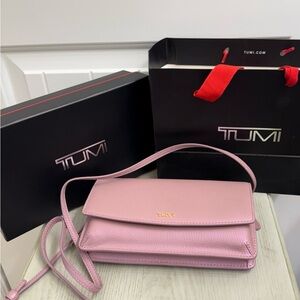 New with Box/Bag TUMI Pearl Pink Leather Crossbody Wallet